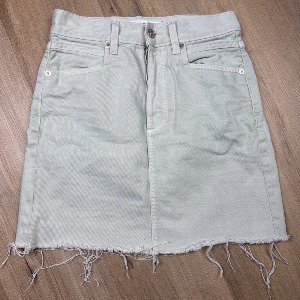 MNG Mango High Rise Light Mint Denim Mini Skirt Raw Frayed Hem Size XS